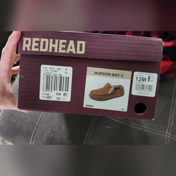 Men's Tan Suede Moccassin Slippers - Picture 4 of 4